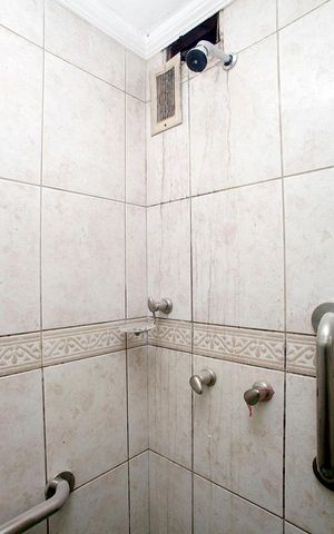 Apartamento para alugar com 74m², 2 quartos e 1 vagaBanheiro 