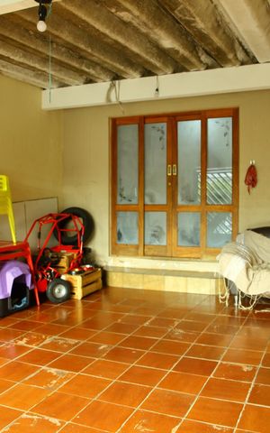 Casa à venda com 160m², 3 quartos e 2 vagasGaragem