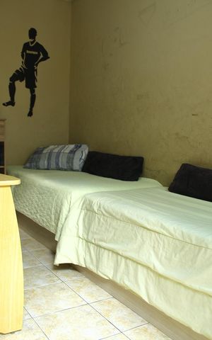 Casa à venda com 160m², 3 quartos e 2 vagasEdícula 