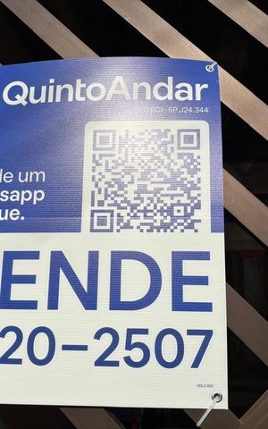 Casa à venda com 160m², 3 quartos e 2 vagasPlaca