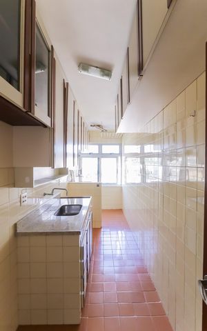 Apartamento à venda com 57m², 2 quartos e 1 vaga Apartamento à venda com 57m², 2 quartos e 1 vagaCozinha