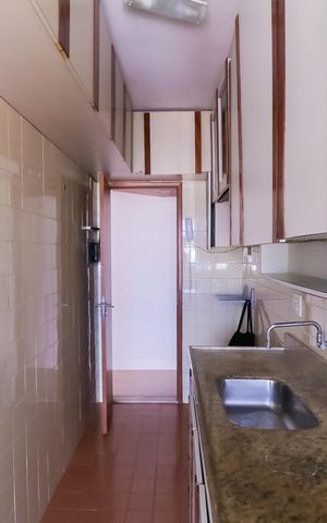 Apartamento à venda com 57m², 2 quartos e 1 vaga Apartamento à venda com 57m², 2 quartos e 1 vagaCozinha