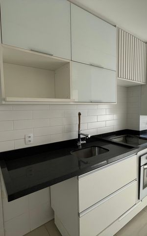 Apartamento para alugar com 74m², 3 quartos e 1 vaga Apartamento para alugar com 74m², 3 quartos e 1 vagaCozinha e Área de Serviço