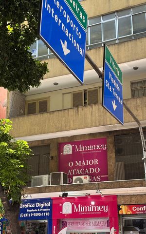 Apartamento à venda com 190m², 4 quartos e sem vaga Apartamento à venda com 190m², 4 quartos e sem vagaFachada