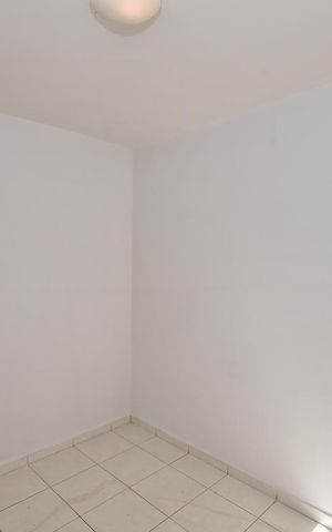 Apartamento para alugar com 53m², 3 quartos e 1 vagaQuarto 2