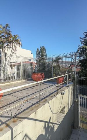 Casa à venda com 490m², 3 quartos e 1 vagaFachada