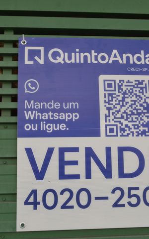 Casa à venda com 105m², 3 quartos e 1 vagaPlaquinha 