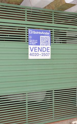 Casa à venda com 105m², 3 quartos e 1 vagaFachada