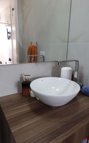 Apartamento à venda com 57m², 2 quartos e 1 vagaBanheiro da Suíte