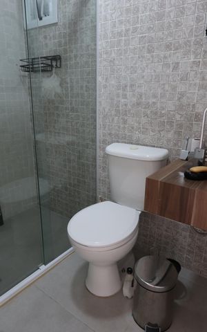 Apartamento à venda com 57m², 2 quartos e 1 vagaBanheiro Social