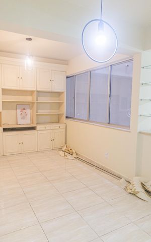Apartamento à venda com 111m², 3 quartos e 1 vaga Apartamento à venda com 111m², 3 quartos e 1 vagaSala 2