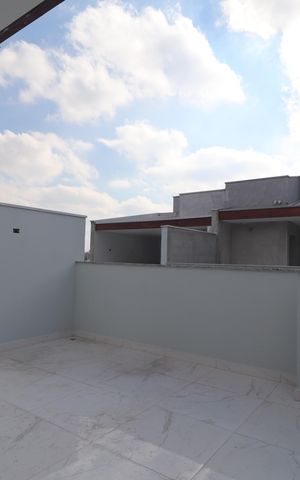 Casa de condomínio à venda com 129m², 3 quartos e 2 vagasCobertura