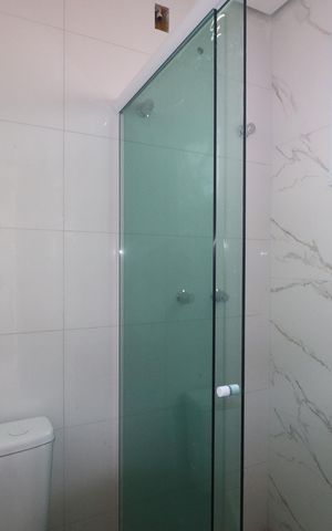 Casa de condomínio à venda com 129m², 3 quartos e 2 vagasBanheiro 2