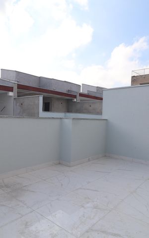 Casa de condomínio à venda com 129m², 3 quartos e 2 vagasCobertura