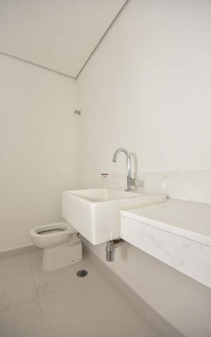 Apartamento à venda com 138m², 4 quartos e 3 vagasLavabo