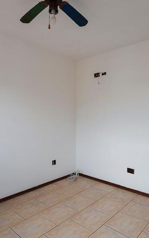 Casa à venda com 510m², 4 quartos e 8 vagas Casa à venda com 510m², 4 quartos e 8 vagasQuarto 2