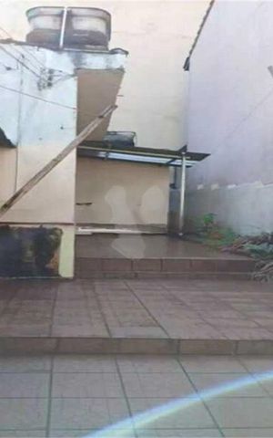 Casa à venda com 203m², 2 quartos e 2 vagas