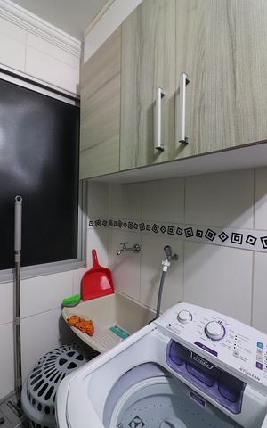 Apartamento à venda com 55m², 2 quartos e 1 vagaCozinha e Área de Serviço