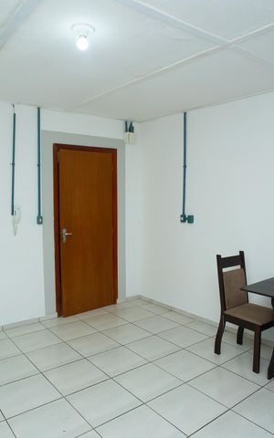 Studio para alugar com 28m², 1 quarto e 1 vaga Studio para alugar com 28m², 1 quarto e 1 vagaStudio