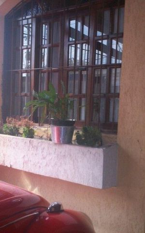 Casa à venda com 180m², 4 quartos e 3 vagas