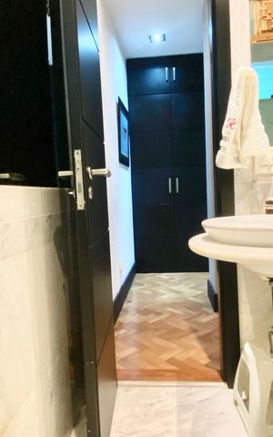 Apartamento à venda com 129m², 2 quartos e sem vagaBanheiro social