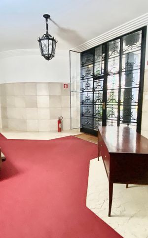Apartamento à venda com 129m², 2 quartos e sem vagaHall de entrada