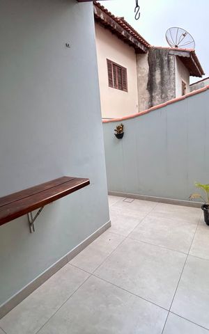 Casa à venda com 181m², 3 quartos e 2 vagas Casa à venda com 181m², 3 quartos e 2 vagasChurrasqueira