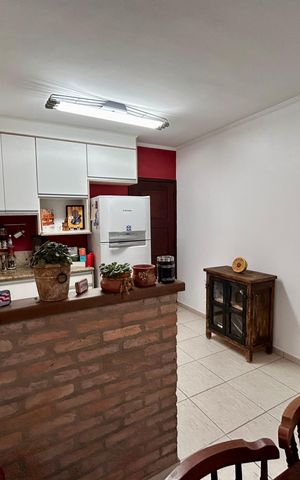 Casa à venda com 181m², 3 quartos e 2 vagas Casa à venda com 181m², 3 quartos e 2 vagasCozinha
