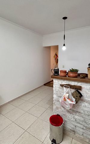 Casa à venda com 181m², 3 quartos e 2 vagas Casa à venda com 181m², 3 quartos e 2 vagasCozinha
