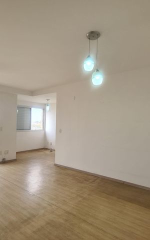 Apartamento para alugar com 101m², 2 quartos e 1 vaga Apartamento para alugar com 101m², 2 quartos e 1 vagaSala