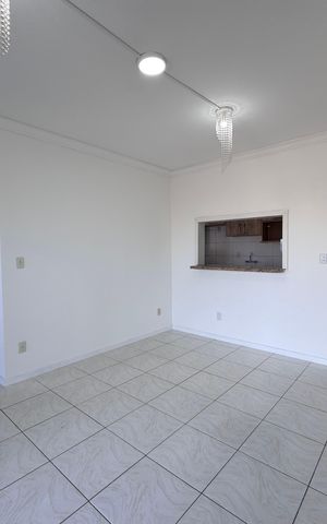 Apartamento para alugar com 80m², 3 quartos e 1 vaga Apartamento para alugar com 80m², 3 quartos e 1 vagaSala