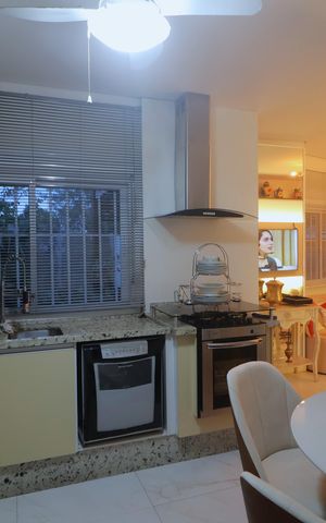 Casa à venda com 115m², 3 quartos e 2 vagasCozinha