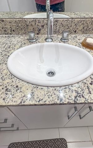 Apartamento para alugar com 107m², 3 quartos e 2 vagas Apartamento para alugar com 107m², 3 quartos e 2 vagasBanheiro
