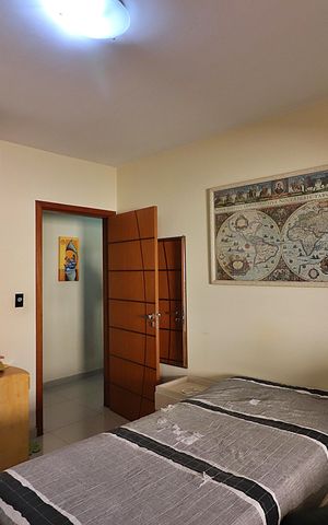 Casa à venda com 370m², 3 quartos e 8 vagasQuarto 