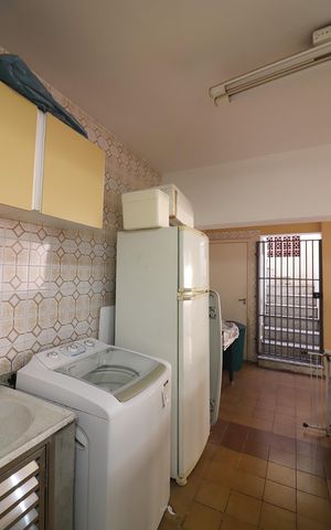 Casa à venda com 370m², 3 quartos e 8 vagasÁrea de Serviço