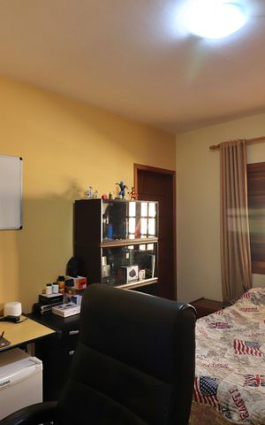Casa à venda com 370m², 3 quartos e 8 vagasSuíte 2