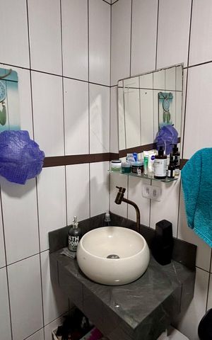 Apartamento à venda com 56m², 2 quartos e sem vaga Apartamento à venda com 56m², 2 quartos e sem vagaBanheiro
