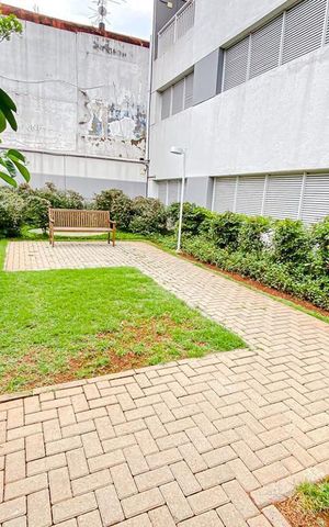 Apartamento à venda com 80m², 2 quartos e 2 vagas Apartamento à venda com 80m², 2 quartos e 2 vagasÁrea comum - Espaço pet