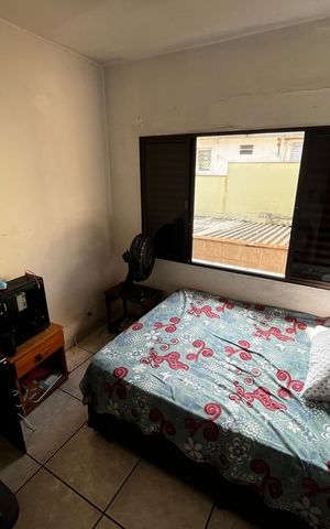 Casa à venda com 220m², 4 quartos e 3 vagasQuarto 4