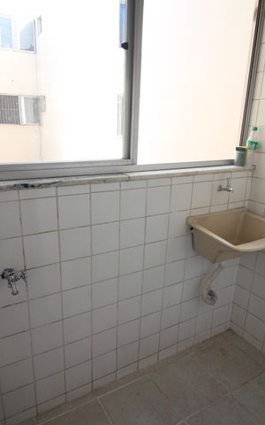Apartamento para alugar com 70m², 3 quartos e 1 vagaÁrea de Serviço