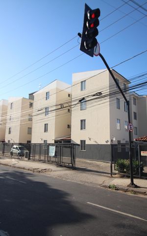 Apartamento para alugar com 70m², 3 quartos e 1 vagaFachada