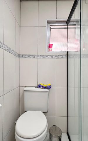 Apartamento à venda com 60m², 2 quartos e 1 vaga Apartamento à venda com 60m², 2 quartos e 1 vagaBanheiro