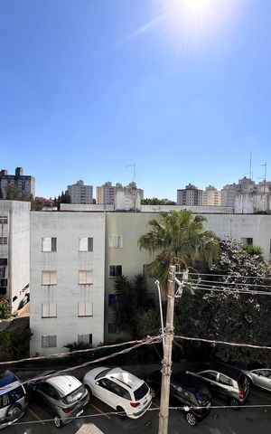 Apartamento à venda com 60m², 2 quartos e 1 vaga Apartamento à venda com 60m², 2 quartos e 1 vagaSala - Vista