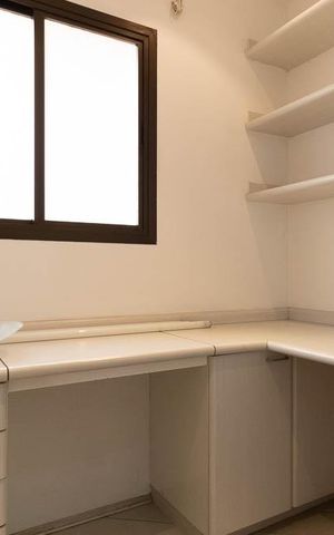 Apartamento à venda com 300m², 4 quartos e 4 vagasEscritório
