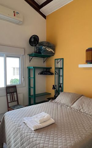 Casa à venda com 230m², 5 quartos e 2 vagas Casa à venda com 230m², 5 quartos e 2 vagasSuite 5