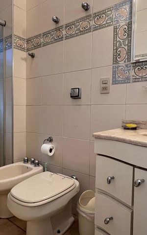 Casa à venda com 230m², 5 quartos e 2 vagas Casa à venda com 230m², 5 quartos e 2 vagasBanheiro da Suíte 2