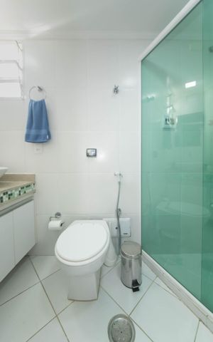 Apartamento à venda com 86m², 2 quartos e 1 vagaBanheiro da Suíte 1