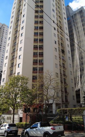 Apartamento à venda com 86m², 2 quartos e 1 vagaFachada