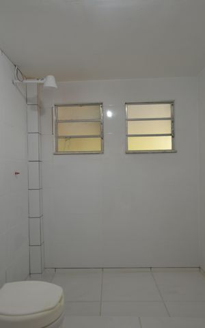 Casa para alugar com 80m², 2 quartos e 1 vagaBanheiro