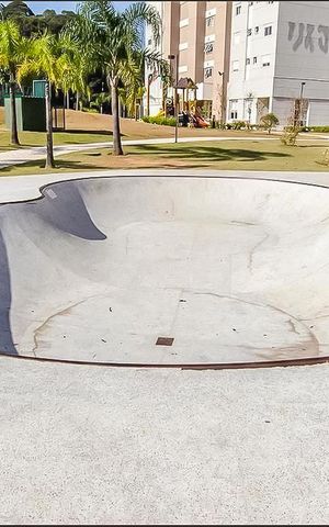 Apartamento à venda com 250m², 3 quartos e 3 vagas Apartamento à venda com 250m², 3 quartos e 3 vagasPista de Skate